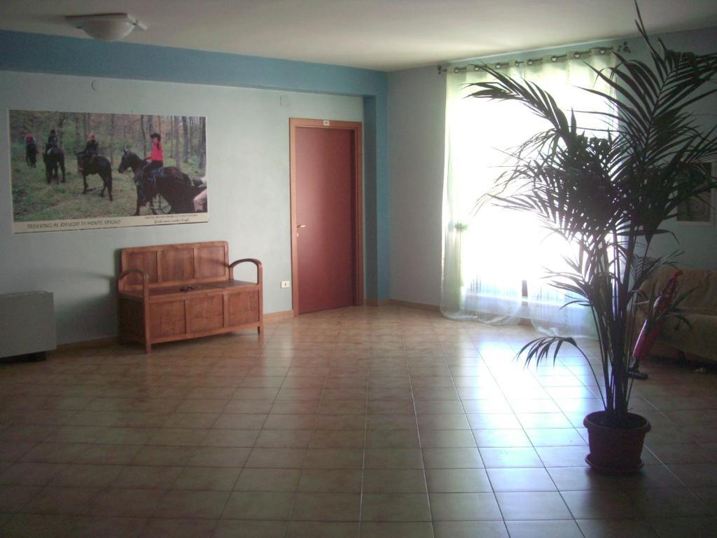 Hotel Menta E Rosmarino Monte SantʼAngelo Pokoj fotografie